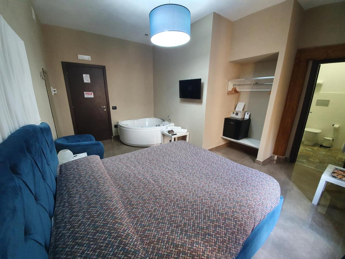 Beverello Suite Neapel Exterior foto