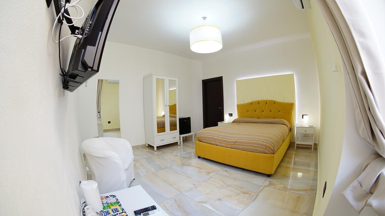 Beverello Suite Neapel Exterior foto