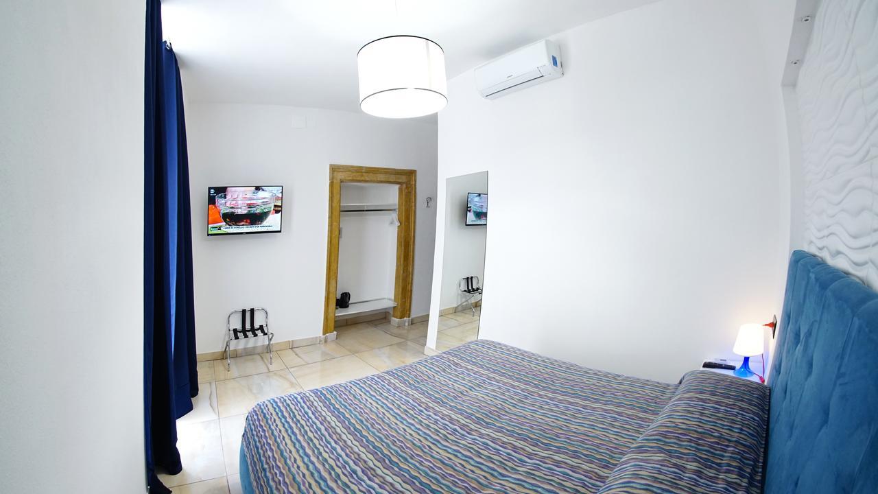 Beverello Suite Neapel Exterior foto