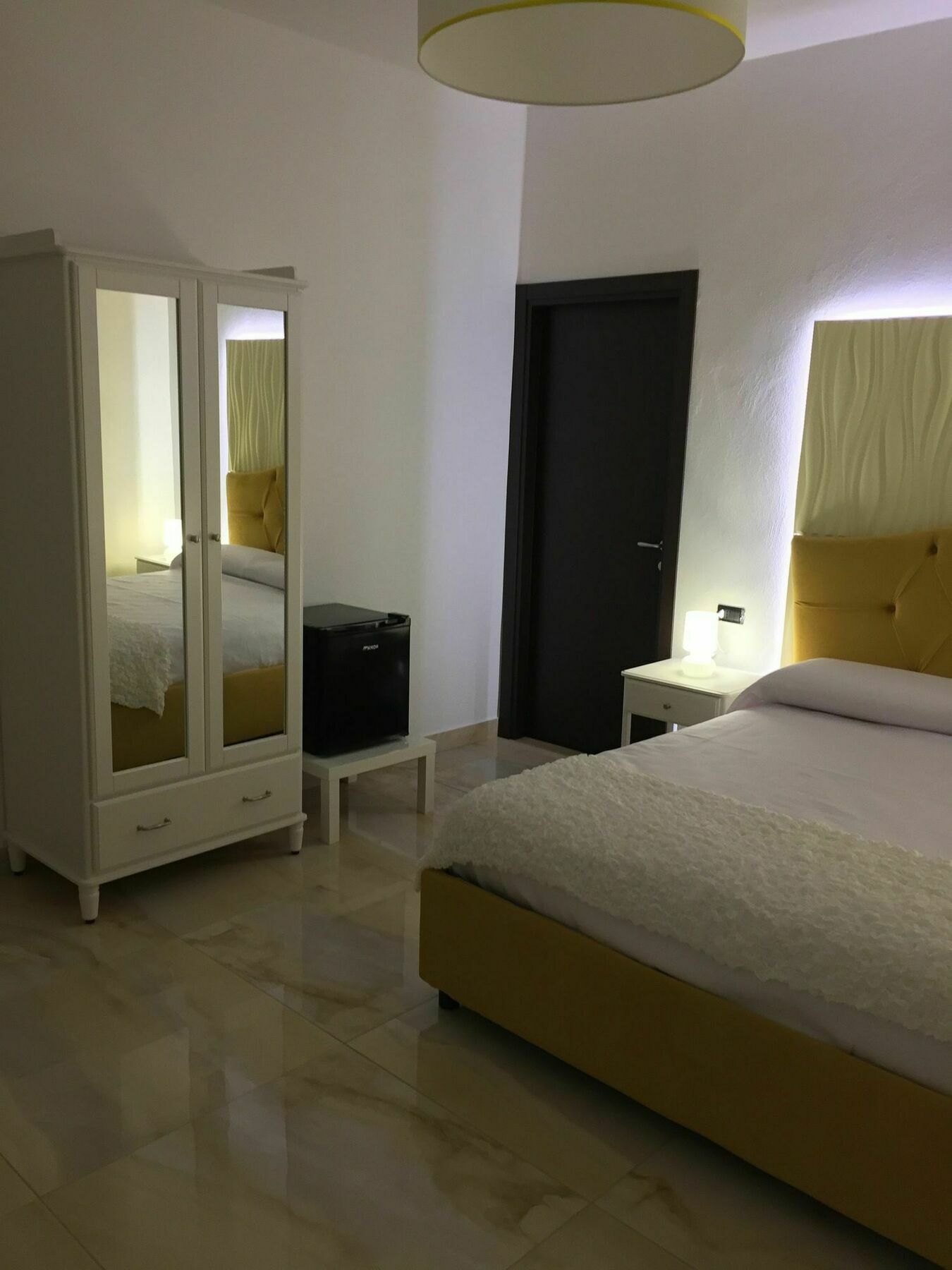 Beverello Suite Neapel Exterior foto